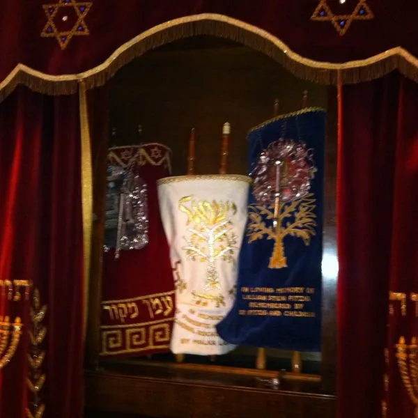 Just Remove this Death from Me: Rabbinic Responses to Vaccination