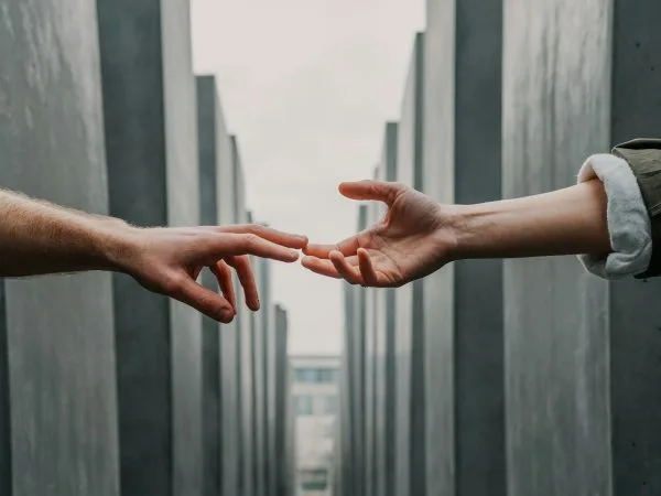 A Psychotherapeutic Reading of Thomas