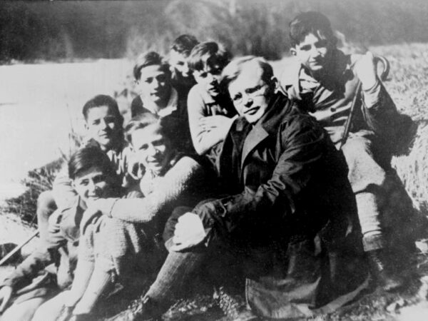 Bonhoeffer and Political Theology Today
